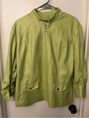 Chico's Lime Green Pebbled Ruched Sleeve Moto Jacket size 3